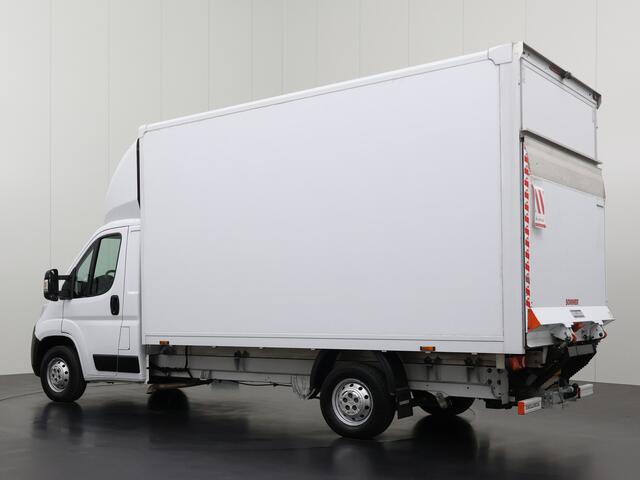 Opel MOVANO 140PK Bakwagen+Laadklep | 2500KG Trekhaak Dakspoiler | Camera | Airco | Cruise | 3-Zits