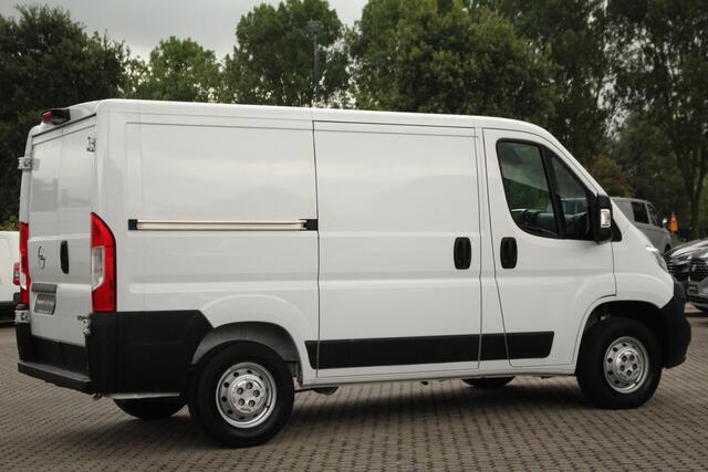 Opel MOVANO 2.2D 140pk L1H1 3.5t | Cruise | Carplay/Android | Navi | Camera | PDC | Lease 360,- p/m
