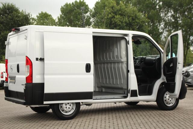 Opel MOVANO 2.2D 140pk L1H1 3.5t | Cruise | Carplay/Android | Navi | Camera | PDC | Lease 360,- p/m