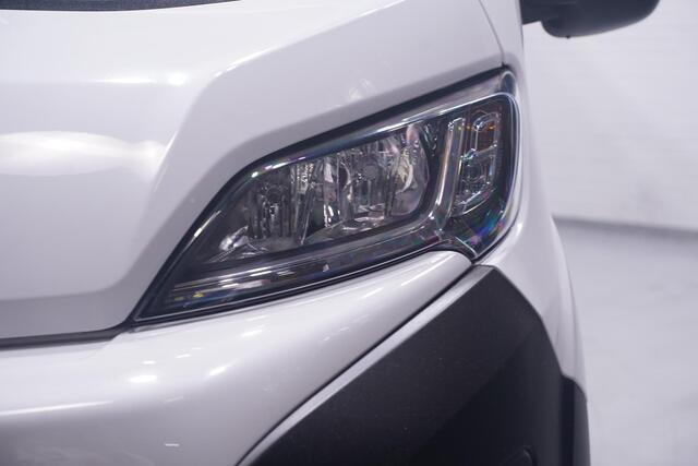 Opel MOVANO 2.2D 140 pk Automaat L3H2 Airco ECC, Apple Carplay Camera, Laadruimte Pakket, PDC V+A, 3-Zits