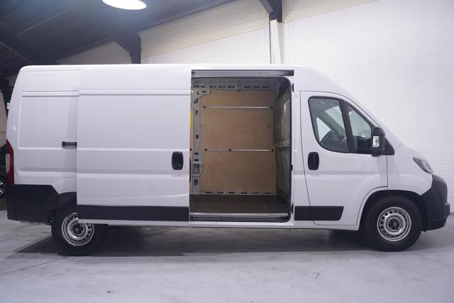 Opel MOVANO 2.2D 140 pk Automaat L3H2 Airco ECC, Apple Carplay Camera, Laadruimte Pakket, PDC V+A, 3-Zits
