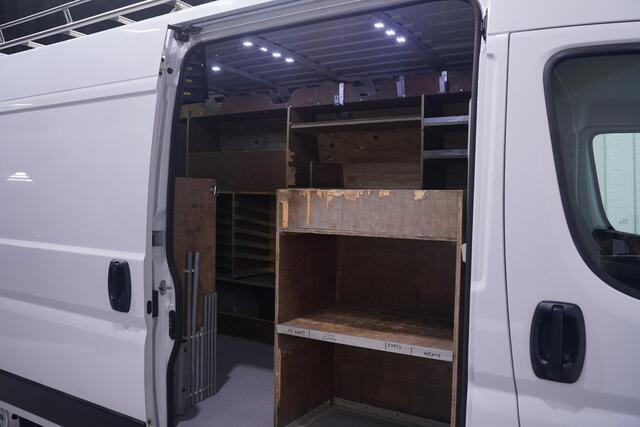 Opel MOVANO 2.2D 140 pk L3H2 Imperiaal met Trap, Trekhaak Airco ECC, Apple Carplay, Camera, Cruise Control, PDC achter, 3-Zits