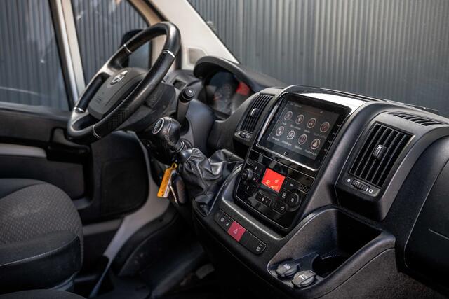 Opel MOVANO L2H2 | 140PK | 3-Zits | Camera | Carplay | Cruise | Climate | Trekhaak