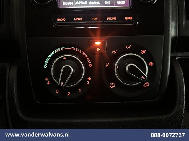Opel MOVANO 2.2D 120pk L2H2 inrichting Euro6 Airco | Camera | Navigatie | Cruisecontrol Parkeersensoren, Bijrijdersbank
