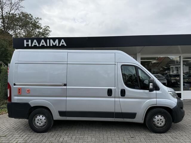 Opel MOVANO 2.2D 140 Zwaar L2H2 3.5t | 3 Zitplaatsen | Elektrische Laadklep | Achteruitrijd Camera | Laadruimte Betimmering | Airco & Cruise Control |