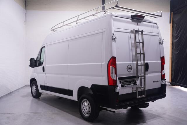 Opel MOVANO 2.2D 140 pk L2H2 Navi, Camera, Imperiaal met Trap, Trekhaak 2.500 kg, Laadruimte Pakket, 3-Zits – foto 3