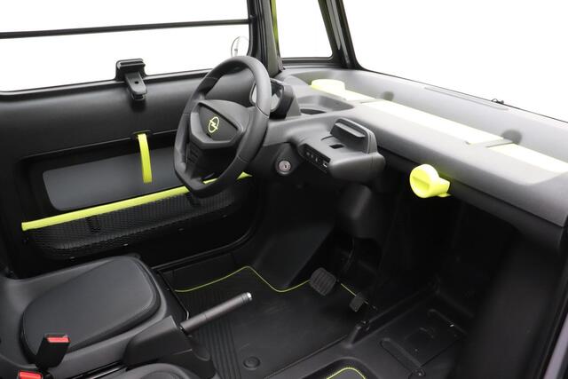 Opel Rocks-e 5,5-kWh 6kw 8,2 1AT Tekno | Demo | Direct leverbaar | Tekno pakket | Panoramadak | LED verlichting