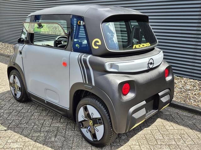 Opel Rocks-e Brommobiel Tekno | Panoramadak | Automaat | SNEL LEVERBAAR !!