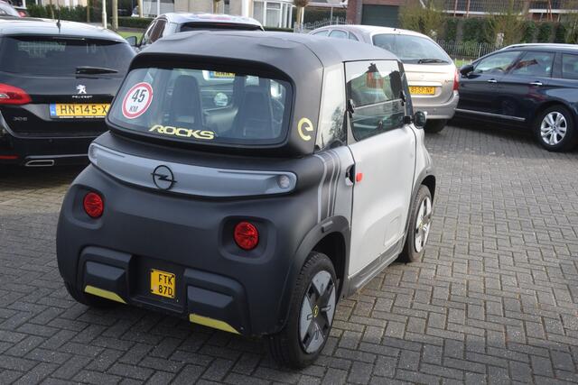 Opel Rocks-e Brommobiel 1e eig | BTW auto