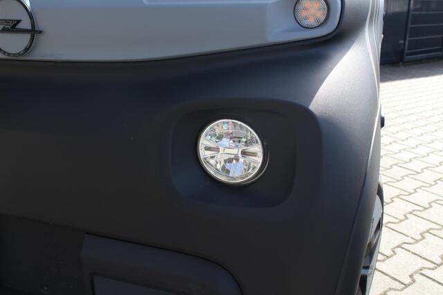 Opel Rocks-e Base | Panoramadak |