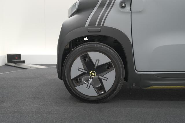 Opel Rocks-e Base | Vanaf 16 Jaar | Panoramadak | LED | Ventilatie | Two-Tone