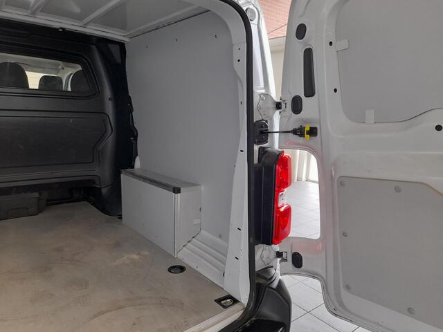 Opel VIVARO 145pk L3H1 Dubbele Cabine Edition Automaat Airco Airco|Navi|Cruise Control|Carplay|Trekhaak|5 Zits