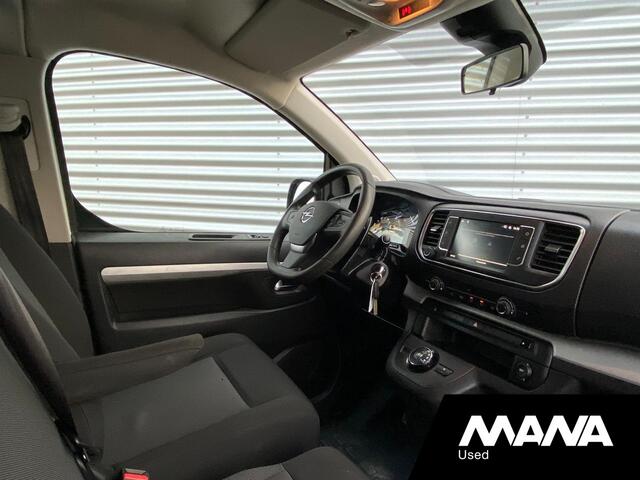 Opel VIVARO 2.0 CDTI Automaat L3H1 DC Edition Airco Navi Camera Sensoren Trekhaak CruiseControl Bluetooth Bijrijdersbank Laadruimtebekleding