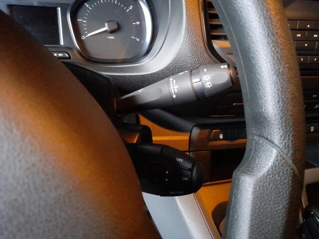 Opel VIVARO Combi 1.5 CDTI L2H1 | Cruise Control | Parkeersensoren Achter | Bluetooth | Airco Voor en Achter | Schuifdeur Rechts en Links |