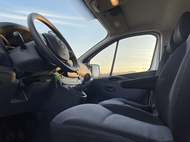 Opel VIVARO 1.6 CDTI E6 Edition L2 3-zits BPM Vrij! Lease ¤258 p/m, Inrichting, Imperiaal, Airco, Cruise controle, Onderhoudshistorie aanwezig