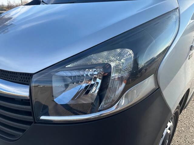 Opel VIVARO 1.6CDTI L2H1 Dubbelcabine Airco Navi Cruisecontrol