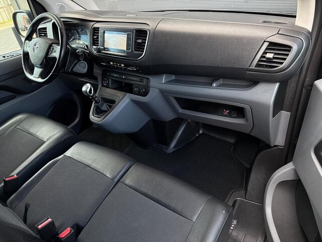 Opel VIVARO 2.0 CDTI L3H1 Innovation 150PK ?Bi-Xenon ?Navigatie ?Camera ?Climate ?Cruise ?Stoelverwarming ?BLIS ?Head-Up ?Parkeersensoren ?Lichtmetaal ?Trekhaak