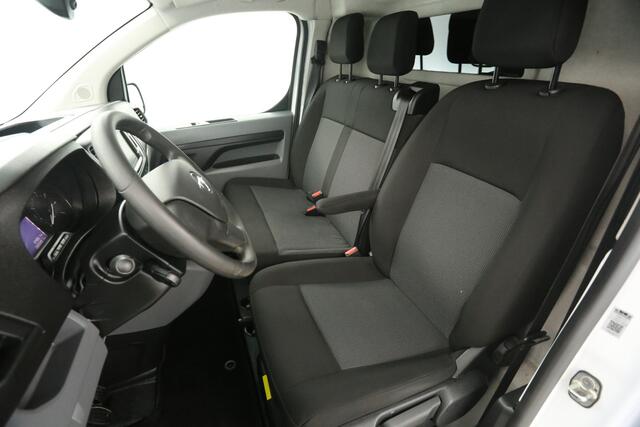 Opel VIVARO 1.5 CDTI L3H1 Airco Cruise Carplay Camera 3 Persoons Parkeersensoren Elektrpakket