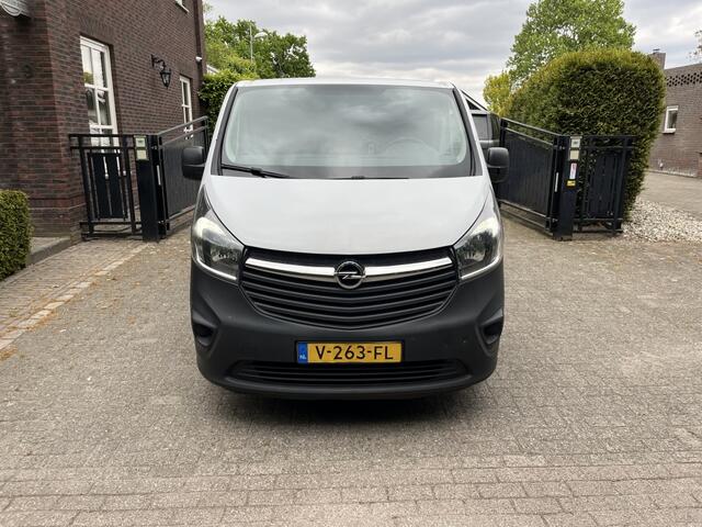 Opel VIVARO BI-TURBO L2
