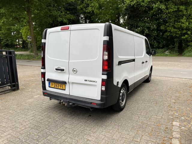 Opel VIVARO BI-TURBO L2