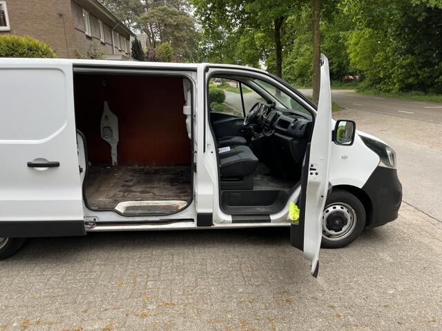 Opel VIVARO BI-TURBO L2