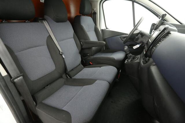 Opel VIVARO 1.6 CDTI L2H1 Airco Cruise Navi 3 Persoons PDC LED Elektrpakket Trekhaak