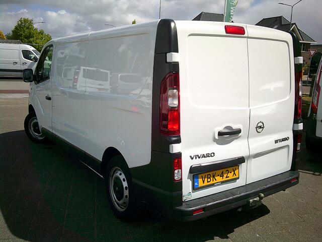 Opel VIVARO 1.6 CDTI L2H1 Sport EcoFlex VOORZIEN VAN AIRCO+CRUISE+TREKHAAK !!!