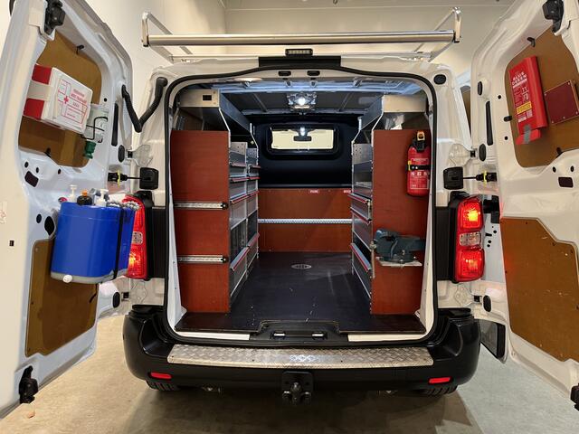 Opel VIVARO 2.0 CDTI L2H1 120 PK Servicebus / Inrichting / Euro 6 / 220V. / Airco / Cruise Control / Trekhaak / Camera / CarPlay / Navigatie / 60.800 KM !!