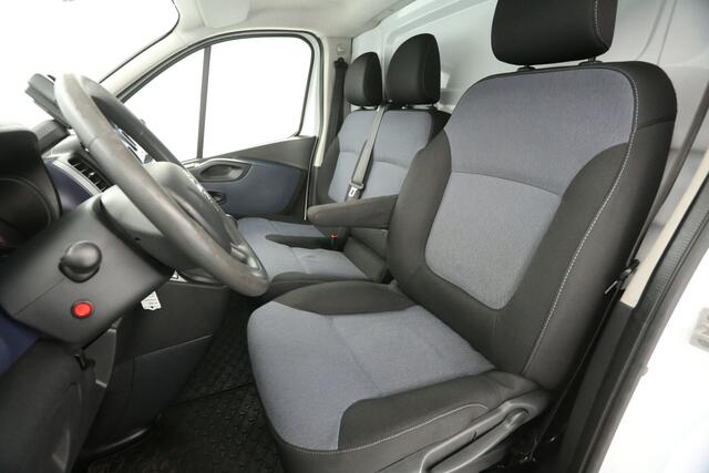 Opel VIVARO 1.6 CDTI L2H1 Airco Camera Cruise Trekhaak Navigatie 3 Persoons Imperiaal PDC