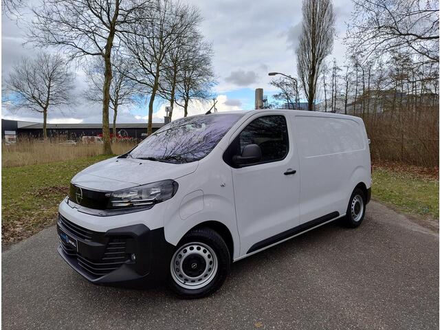 Opel VIVARO Electric L2 75 kWh 136pk AUTOMAAT | Multimedia | Apple Carplay | Android Auto | NAVI | Achteruitrijcamera | Dode hoek detectie | Parkeersensoren achter | Scheidingswand comfort | Bestuurdersstoel comfort | Armsteun | Bank voorpassagiers | Reservewiel | va