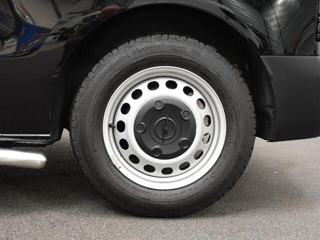 Opel VIVARO 2.0 BlueHDi 145PK L2 Automaat | Navigatie | Airco | Trekhaak | Side Bars | Betimmering | Laadruimte betimmering