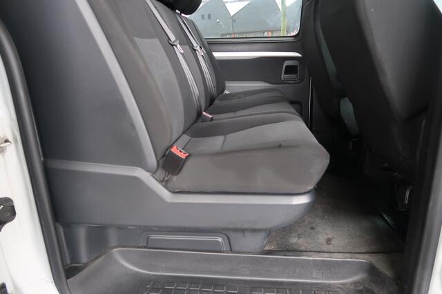 Opel VIVARO 2.0 CDTI 150 pk L3H1 Dubbel Cabine Edition uitvoering.