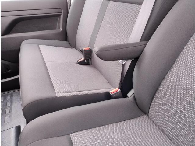 Opel VIVARO Electric L2 75 kWh 136pk | ACTIE! | 8 jaar garantie | Multimedia | Apple Carplay | Android Auto | Achteruitrijcamera | Parkeersensoren voor en achter | Digital cockpit | Stuurwielbediening | Scheidingswand comfort | Bestuurdersstoel comfort | Bank voorpas