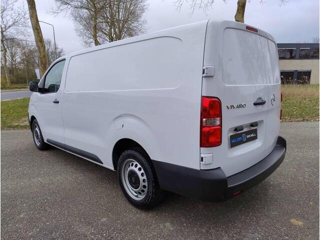 Opel VIVARO Electric L3 75 kWh 136pk | 8 jaar garantie | Multimedia | Apple Carplay | Android Auto | Achteruitrijcamera | Parkeersensoren voor en achter | Digitale cockpit | Stuurwielbediening | Tussenwand comfort met raam | Bestuurdersstoel comfort | Bank voorpassag