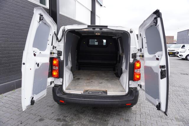 Opel VIVARO 2.0 CDTI 144PK L2 EURO 6 - Airco - Cruise - Camera - ¤18.950,- Excl.