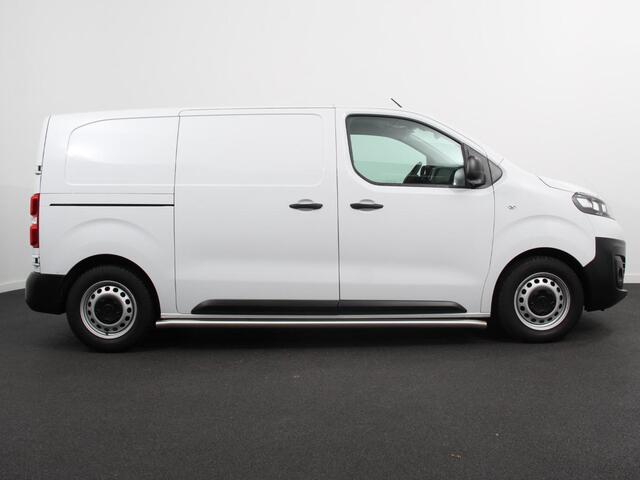Opel VIVARO 2.0 CDTI L2H1 Edition 3-zits Automaat Navigatie Airco Bluetooth Trekhaak Parkeer sensoren