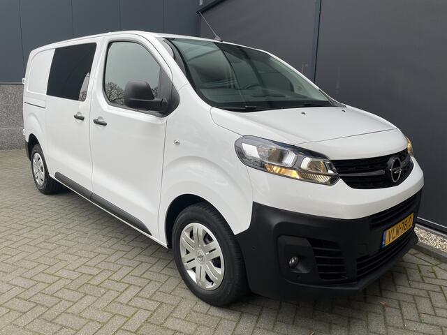 Opel VIVARO 2.0 CDTI L2H1 Edition 2 zitplaatsen voor - Airco - Cruise control - Parkeersensoren voor en achter - Apple carplay - Bluetooth - Tussenschot volledig - Zijschuifdeur rechts - Elektrische ramen voor - Centrale deur