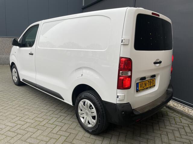 Opel VIVARO 2.0 CDTI L2H1 Edition 2 zitplaatsen voor - Airco - Cruise control - Parkeersensoren voor en achter - Apple carplay - Bluetooth - Tussenschot volledig - Zijschuifdeur rechts - Elektrische ramen voor - Centrale deur