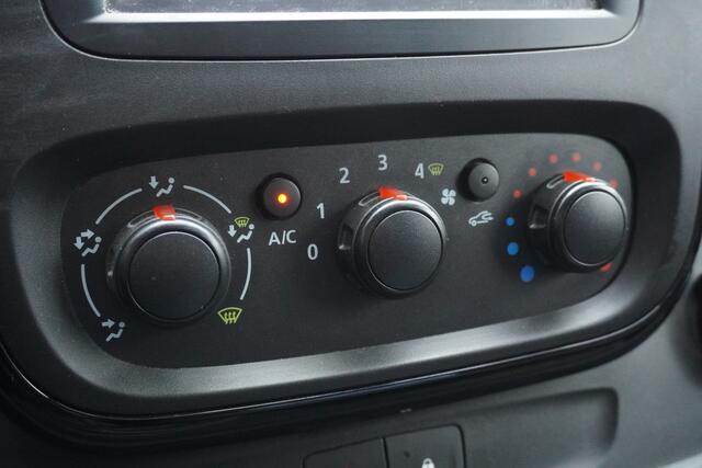 Opel VIVARO 1.6 CDTI 125PK L2 - EURO 6 - Airco - Navi - Cruise - ¤10.900,- Excl.