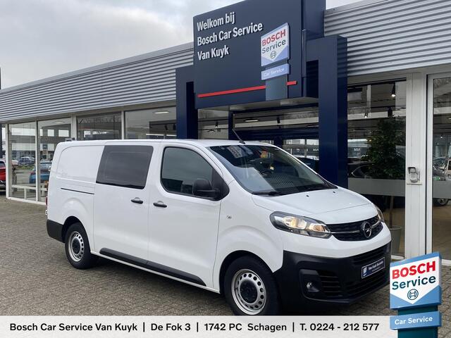 Opel VIVARO 1.5 CDTI L3H1 DC Selection / 6-Persoons / Cruise-Control / Trekhaak / Zijschuifdeur-Rechts / Houten-Vloer / Zijwandbekleding / Apple-Carplay & Android-Auto / Navi / Radio-Bluetooth / Airco / 16'' All-Seasons / ENZ.