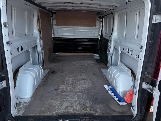 Opel VIVARO L2H1 Trekhaak, Imperiaal, NAP