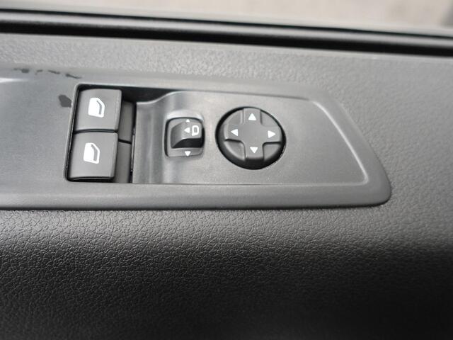 Opel VIVARO 1.5 CDTI L3H1 Edition Dubbele Cabine 144PK Automaat Airco Navigatie Bluetooth Trekhaak