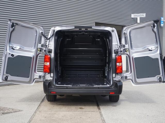 Opel VIVARO Electric L3 75 kWh | tot 8 jaar garantie | navigatie incl. Apple Carplay | airco | parkeersensoren | e-Call pakket | 3-zitplaatsen | rijklaarprijs