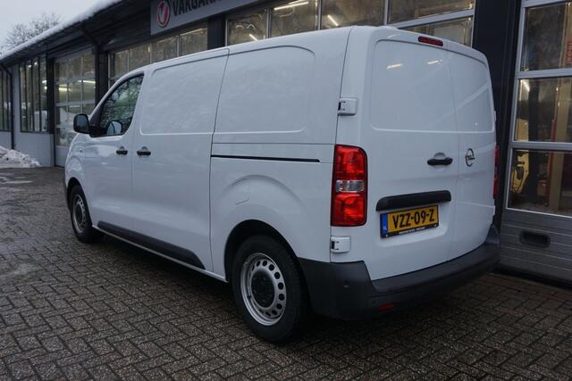 Opel VIVARO Electric L2 50 kWh Camera/Navi/PDC!