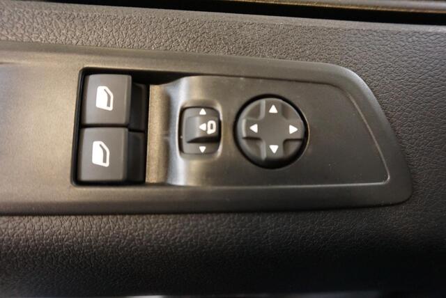 Opel VIVARO 2.0 CDTI L3H1 Dubbele Cabine Edition 6-zits Airco Navi Trekhaak Cruise Control 6-ZITS