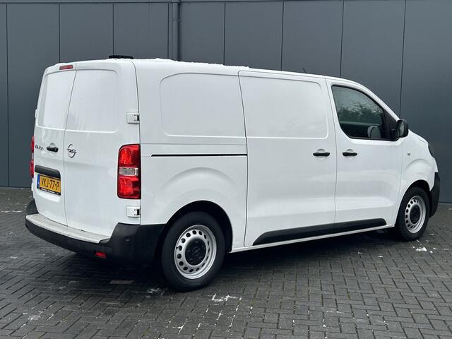 Opel VIVARO Vivaro-e 75 kWh / L2H1 / 1e EIG. / 100% ELEKTRISCH / 51.074 KM / AIRCO / CRUISE / NAVI / CARPLAY / CAMERA / 3-ZITS