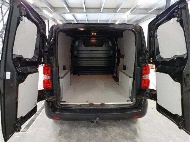 Opel VIVARO 2.0 CDTI 145PK L2H1 Edition Automaat Airco Navigatie Bluetooth Cruise Trekhaak