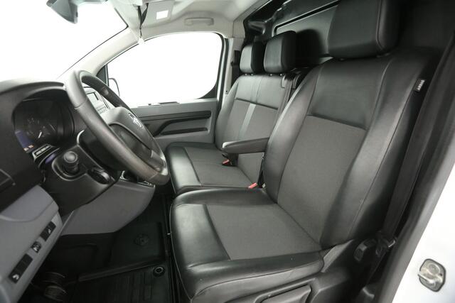 Opel VIVARO CDTI L3H1 | Euro6 | Airco | Cruise | Trekh. | 3-Zits | Parkeersens. | Imperiaal | Kasten