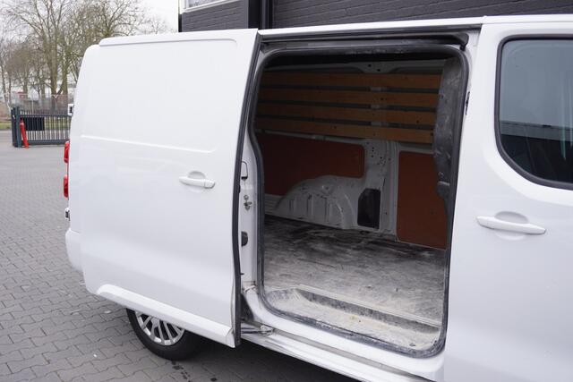 Opel VIVARO 2.0 Diesel 145PK L3 EURO 6 - Airco - Navi - Cruise - ¤ 18.950,- Excl.