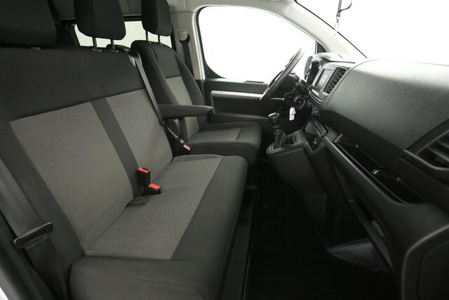 Opel VIVARO 2.0 145PK L3H1 | DC | 6-Zits | Trekh. | Airco | Cruise | Carplay | Parkeersens.